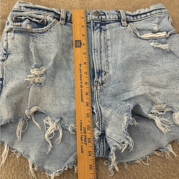 Abercrombie & Fitch Curve Love High Rise Mom Ripped Shorts Women Size 32 - Picture 12 of 13